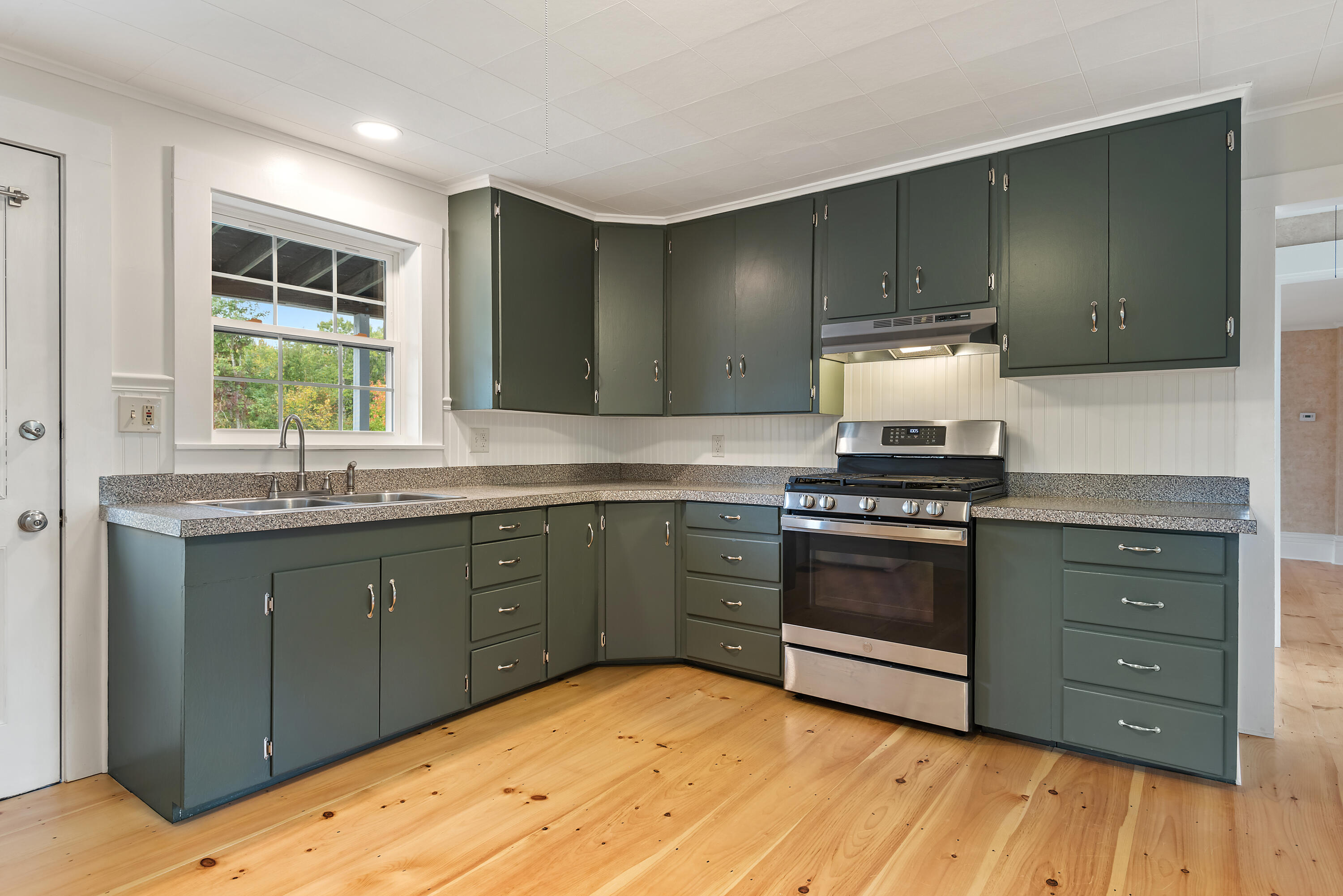 438 Main Road South Hampden, ME 04444 - Photo 17 of 51 18-438 Main Rd S. - Kitchen