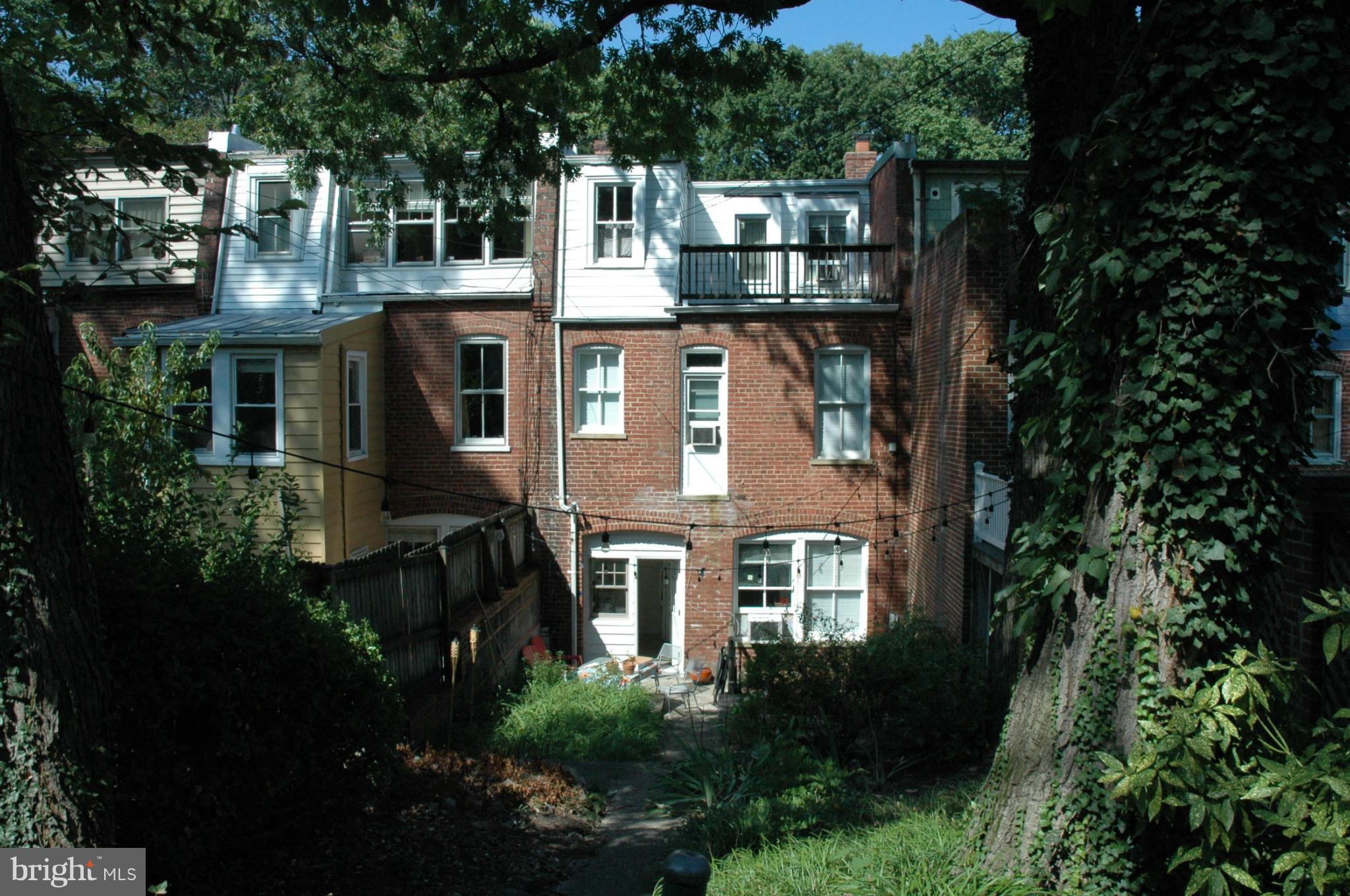2035 Park Road Northwest Washington, DC 20010 - Photo 4 of 4 Exterior (Rear)