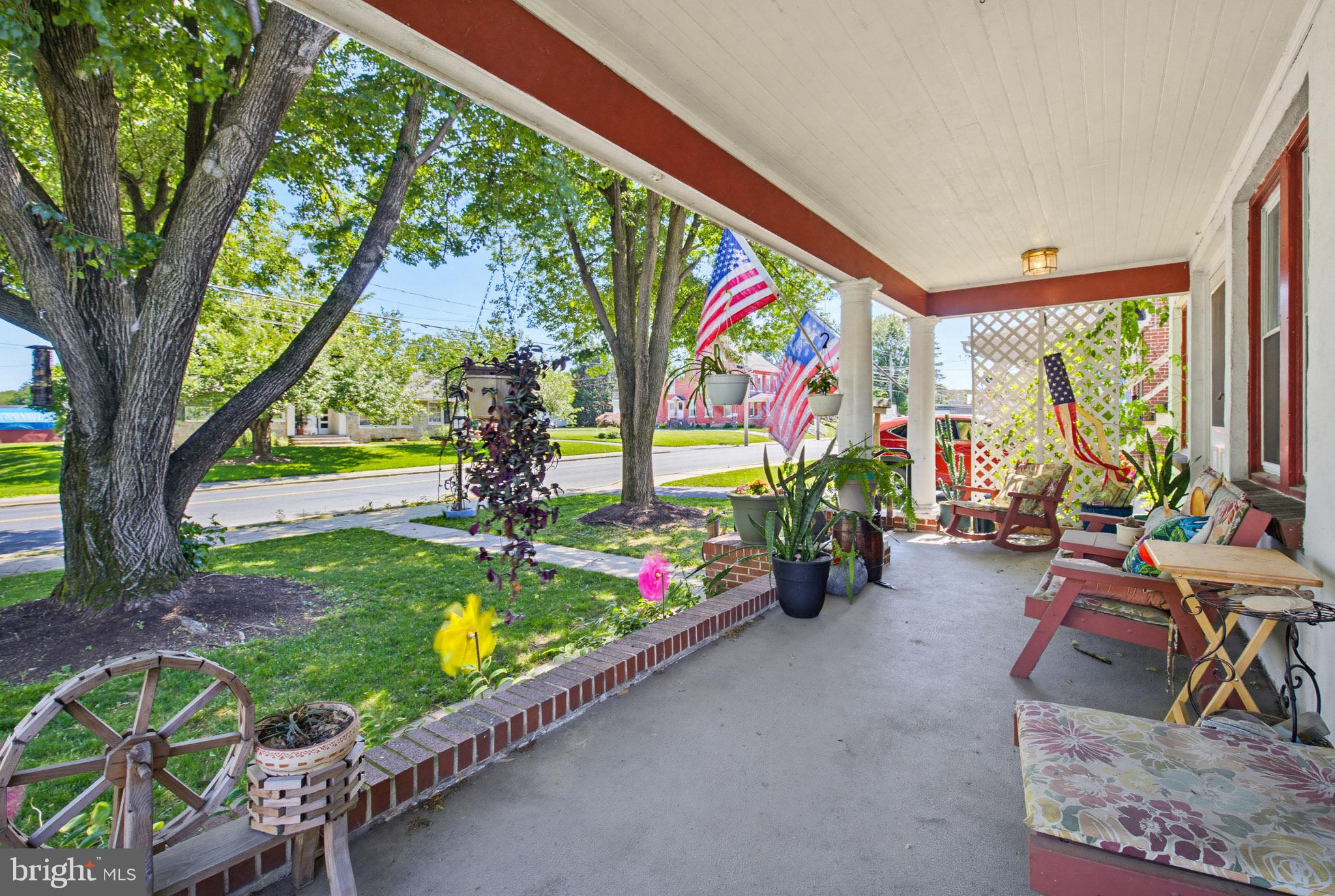 306 East High Street Manheim, PA 17545 - Photo 3 of 20 Covered Front Porch