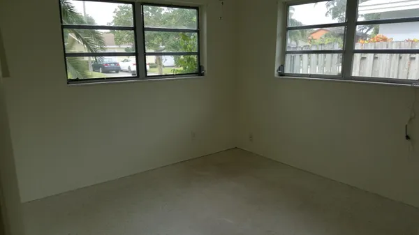 $3,300 | 1132 Southwest 3rd Street, Boca Raton, FL 33486