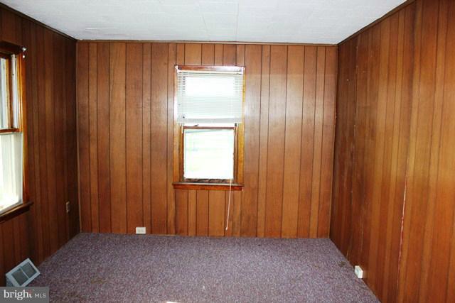 14711 Bottom Road Williamsport, MD 21795 - Photo 8 of 11 Dining Room