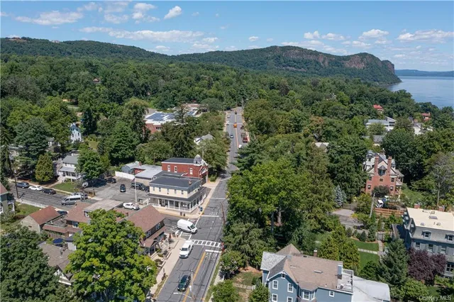 $1,525,000 | 326 North Broadway, Nyack, NY 10960