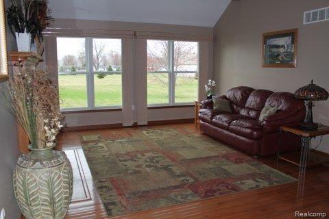 6685 Stewart Road Monroe, MI 48162 - Photo 4 of 25 IMG_0012.jpg
