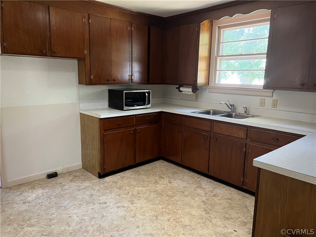 5433 Iron Bridge Road North Chesterfield, VA 23234 - Photo 11 of 25 Gallery Image 11