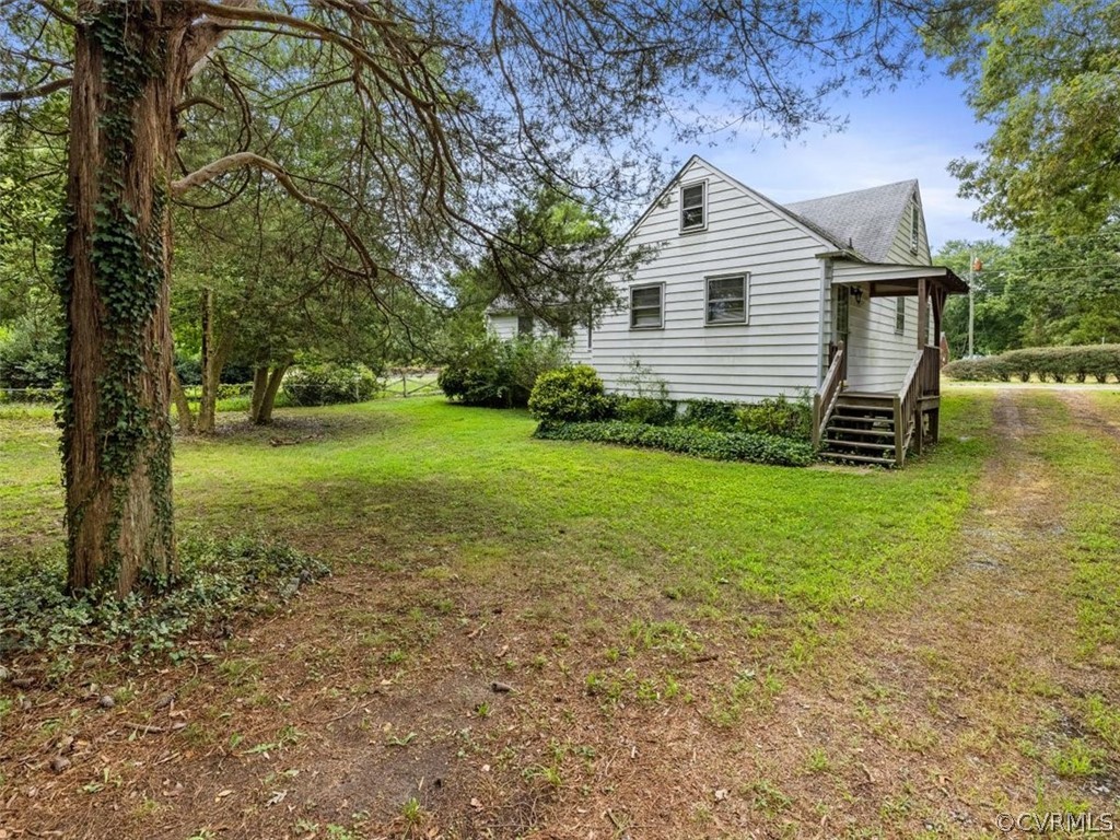 5433 Iron Bridge Road North Chesterfield, VA 23234 - Photo 4 of 25 Gallery Image 4
