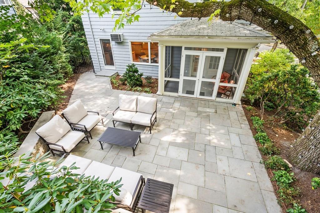 87 Gardner Road Brookline, MA 02445 - Photo 11 of 25