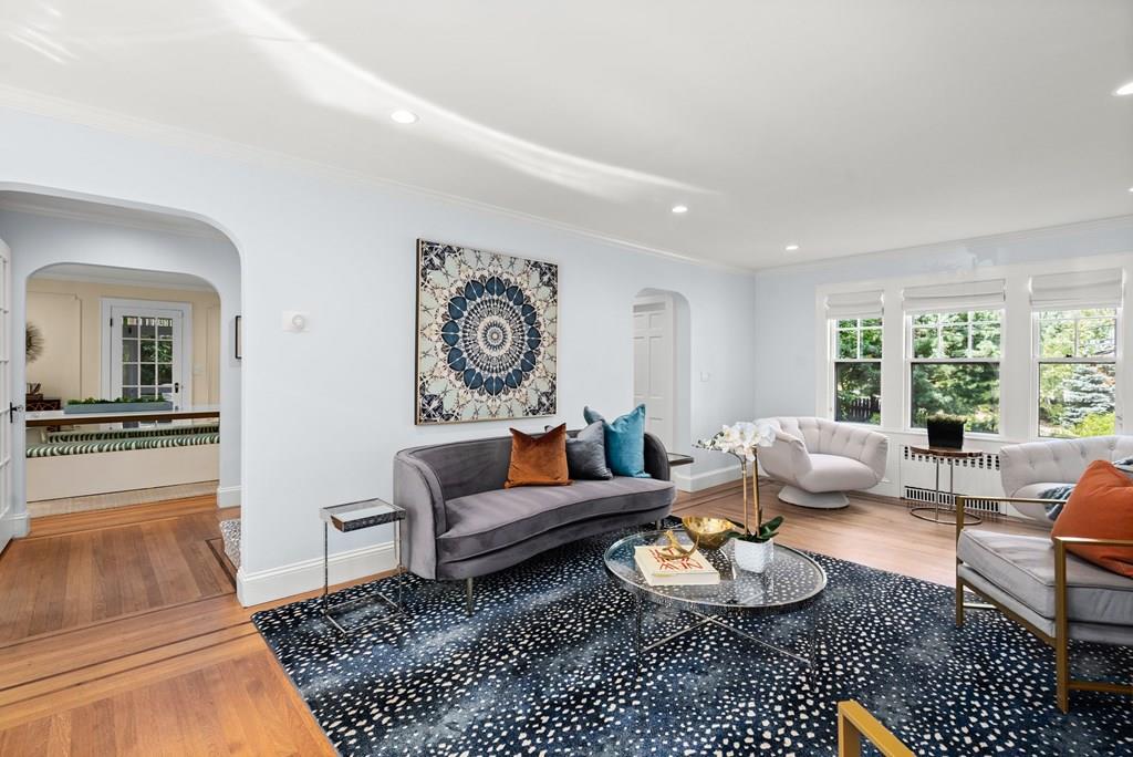 87 Gardner Road Brookline, MA 02445 - Photo 3 of 25