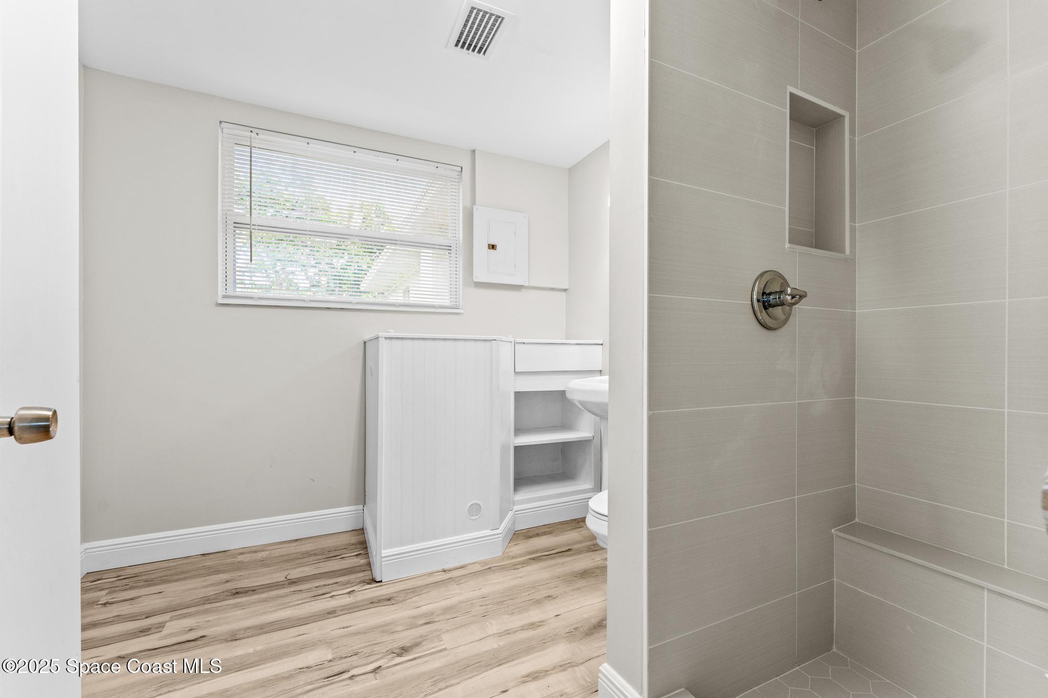 1644 Old Colonial Way Melbourne, FL 32935 - Photo 17 of 34 DSC04961