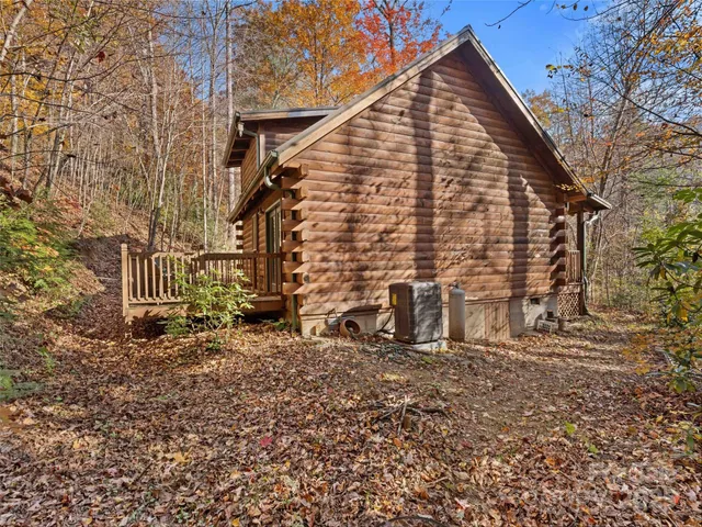 $425,000 | 65 Charleston Harbor Drive, Saluda, NC 28773