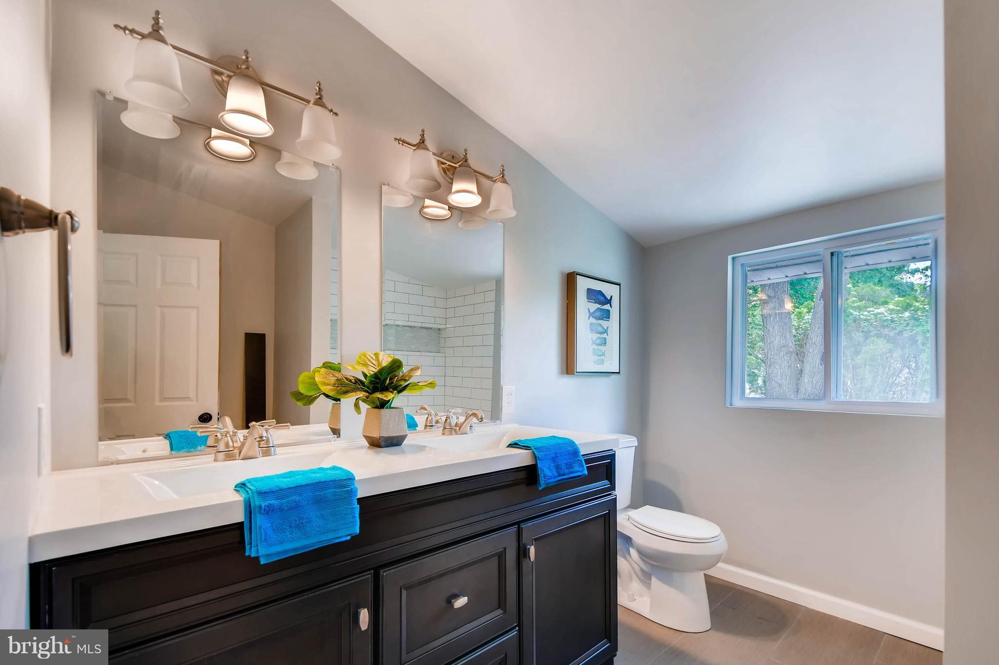 4707 Maryknoll Road Baltimore, MD 21208 - Photo 17 of 29 Master bath with deluxe finishes