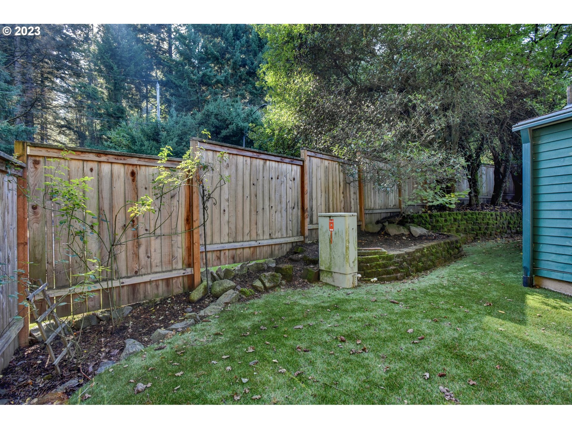 6160 Southwest Heights Lane Beaverton, OR 97007 - Photo 37 of 40 a view of backyard with green space