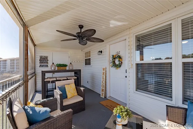 $225,000 | 40 Lighthouse Road, Unit 2102, Lake Ozark, MO 65049