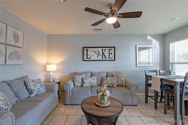 $225,000 | 40 Lighthouse Road, Unit 2102, Lake Ozark, MO 65049