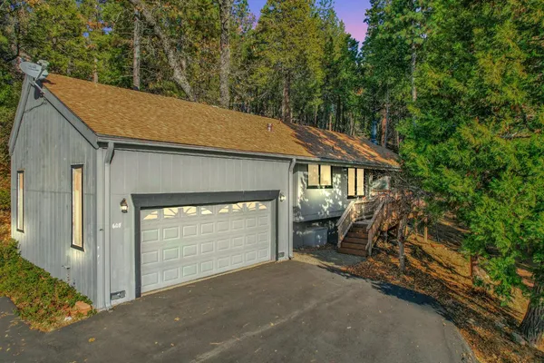 $515,000 | 607 Dogwood Drive, Murphys, CA 95247