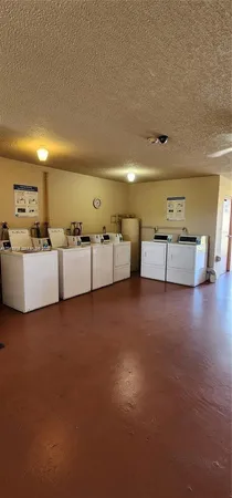 $1,750 | 5300 Washington Street, Unit P132, Hollywood, FL 33021