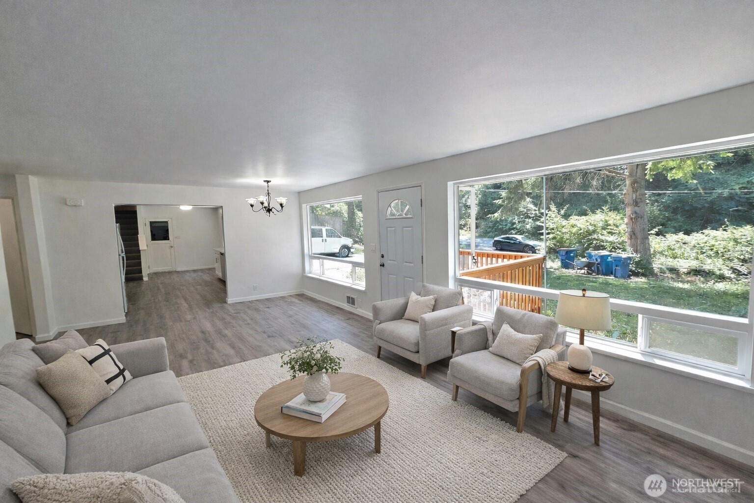 7111 Meadowdale Beach Road Edmonds, WA 98026 - Photo 2 of 15