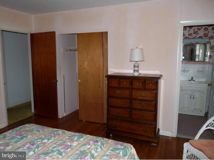 109 Crozerville Road Aston, PA 19014 - Photo 8 of 19 Bedroom - Main