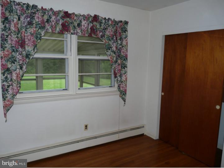 109 Crozerville Road Aston, PA 19014 - Photo 10 of 19 Bedroom 3