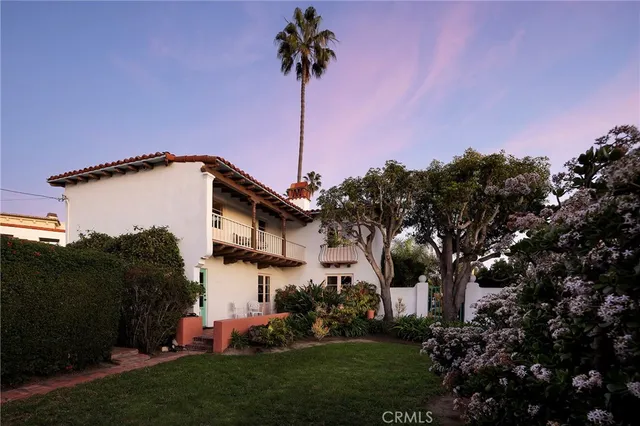 $3,450,000 | 212 West Avenida Valencia, San Clemente, CA 92672