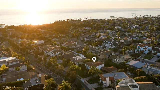 $3,450,000 | 212 West Avenida Valencia, San Clemente, CA 92672