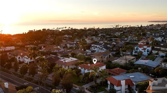 $3,450,000 | 212 West Avenida Valencia, San Clemente, CA 92672