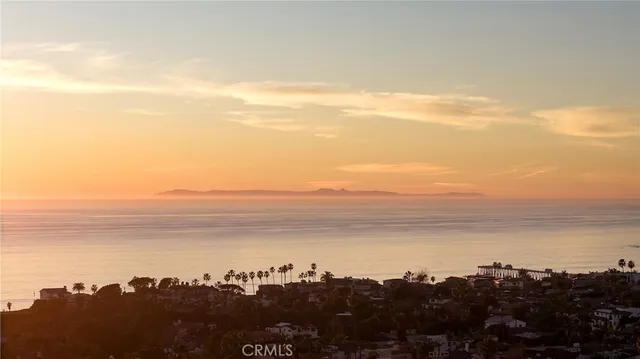 $3,450,000 | 212 West Avenida Valencia, San Clemente, CA 92672