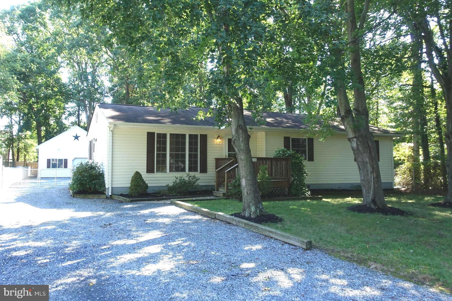 702 Old Love Point Road Stevensville, MD 21666 - Photo 1 of 41 Exterior (Front)