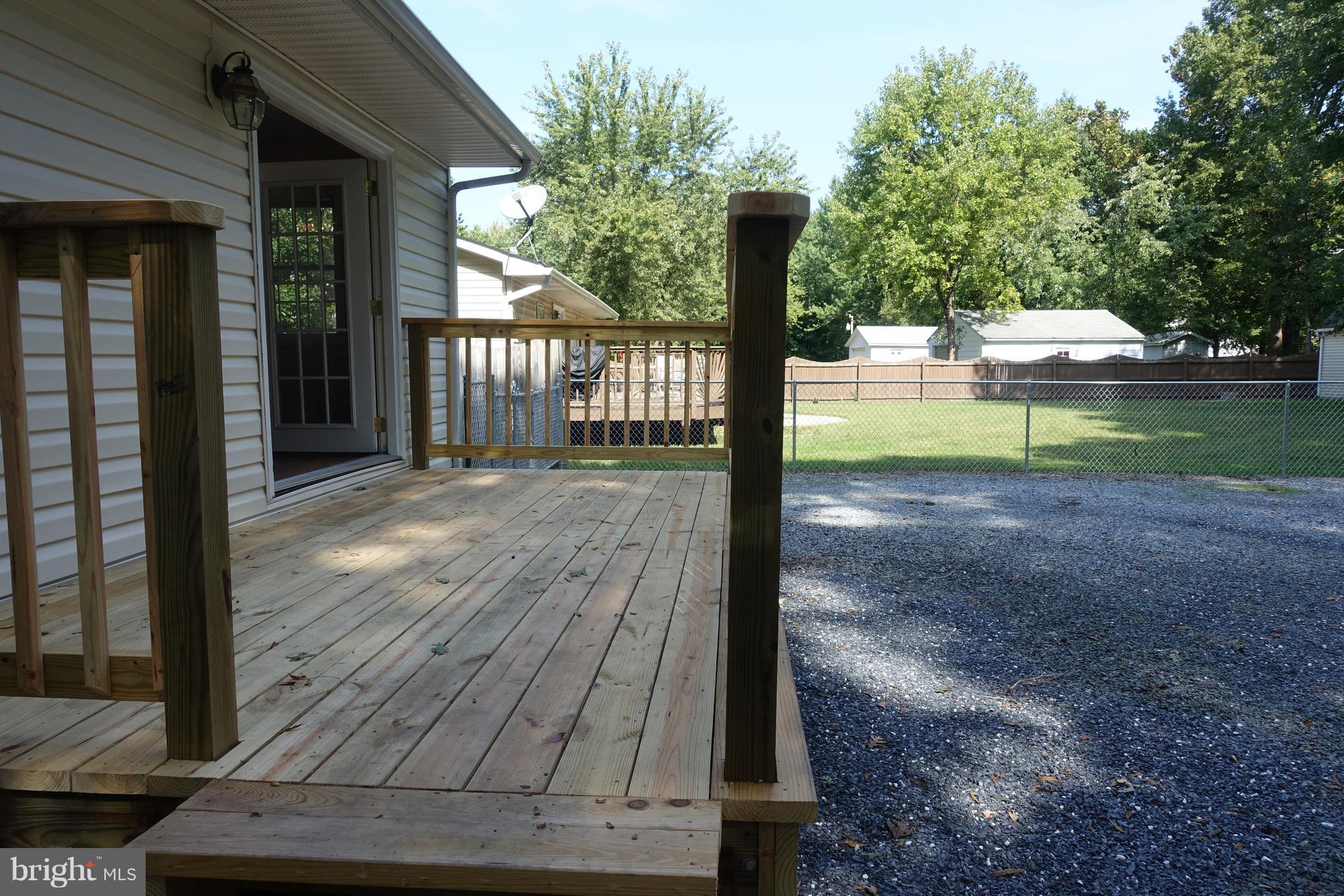 702 Old Love Point Road Stevensville, MD 21666 - Photo 27 of 41 New deck