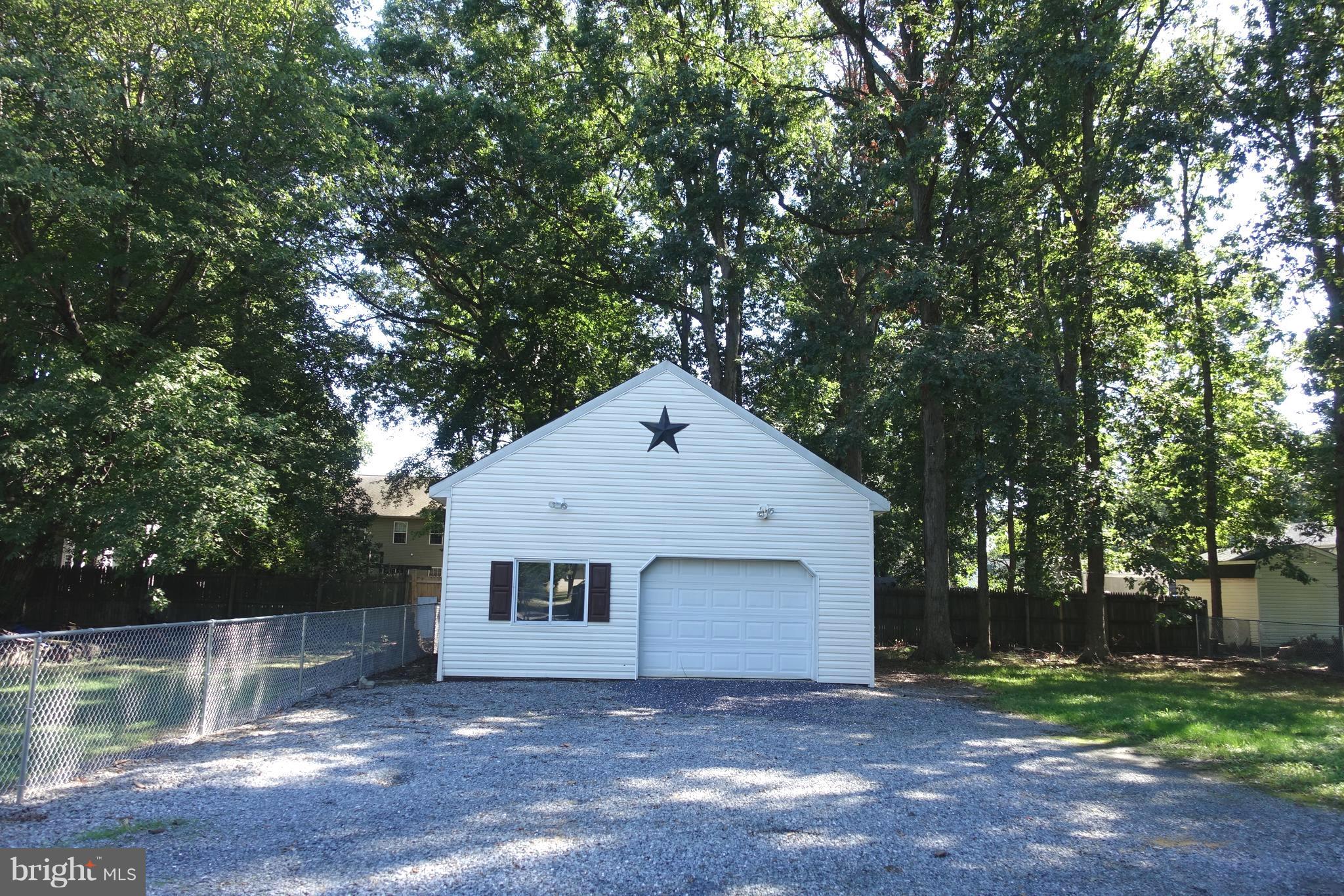 702 Old Love Point Road Stevensville, MD 21666 - Photo 37 of 41 Exterior - detached garage/workshop