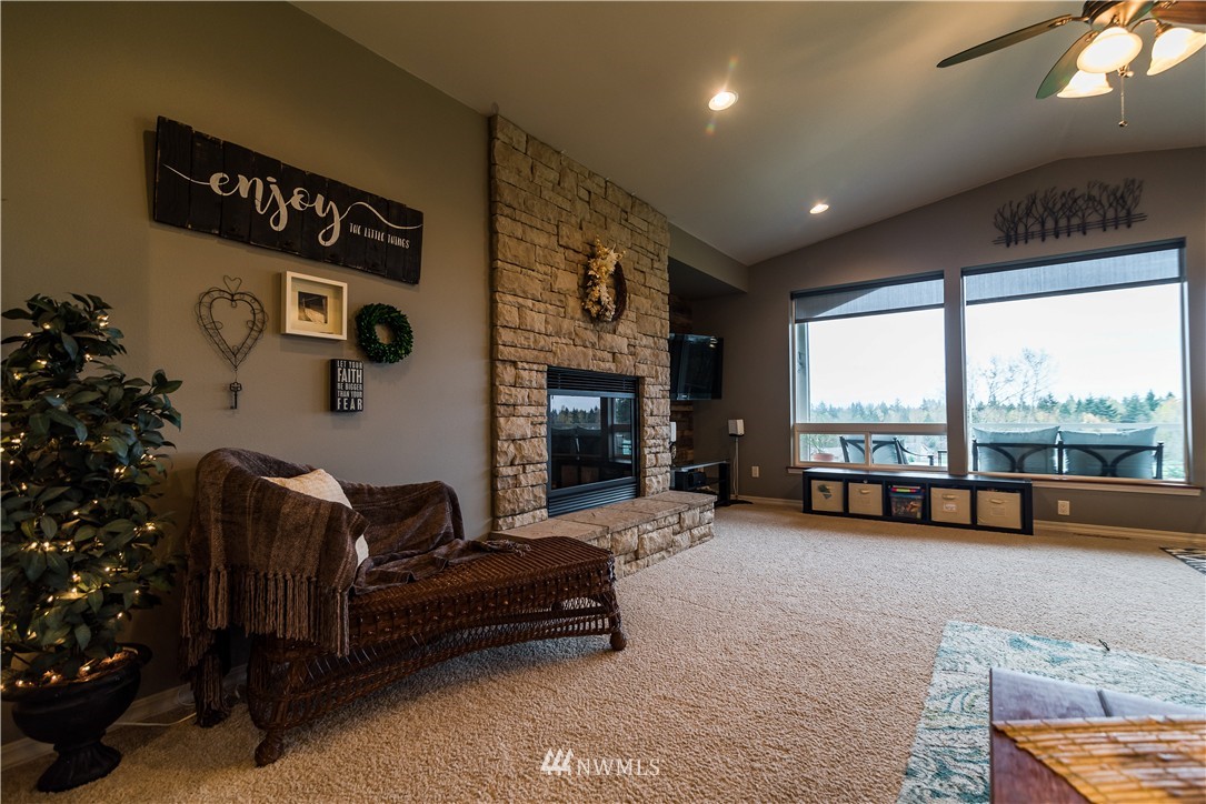 2865 Haynie Road Custer, WA 98240 - Photo 7 of 25