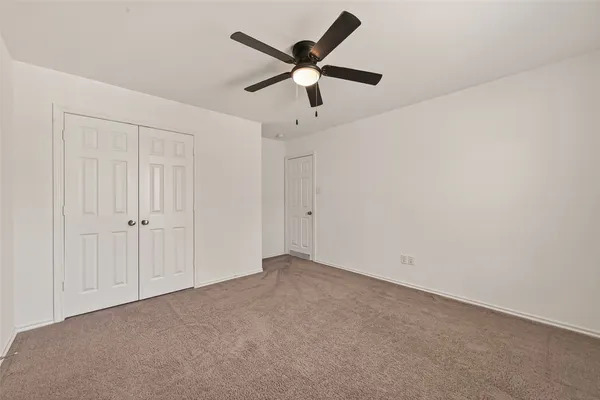 $269,900 | 1308 Winding Willow Drive, Pinehurst, TX 77362