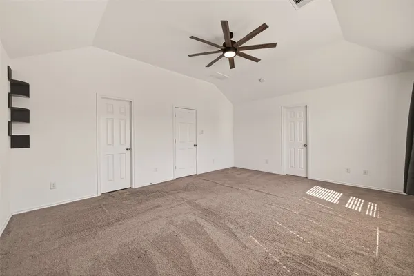 $269,900 | 1308 Winding Willow Drive, Pinehurst, TX 77362