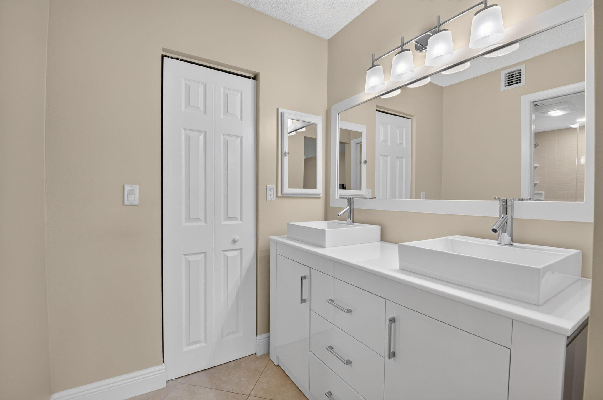 15075 Witney Road, Unit 112 Delray Beach, FL 33484 - Photo 20 of 36 27-web-or-mls-DSC_6575