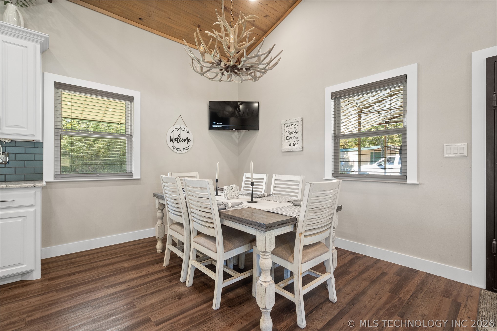 9212 Keltner Road Wilson, OK 73463 - Photo 10 of 68 Gallery Image 10