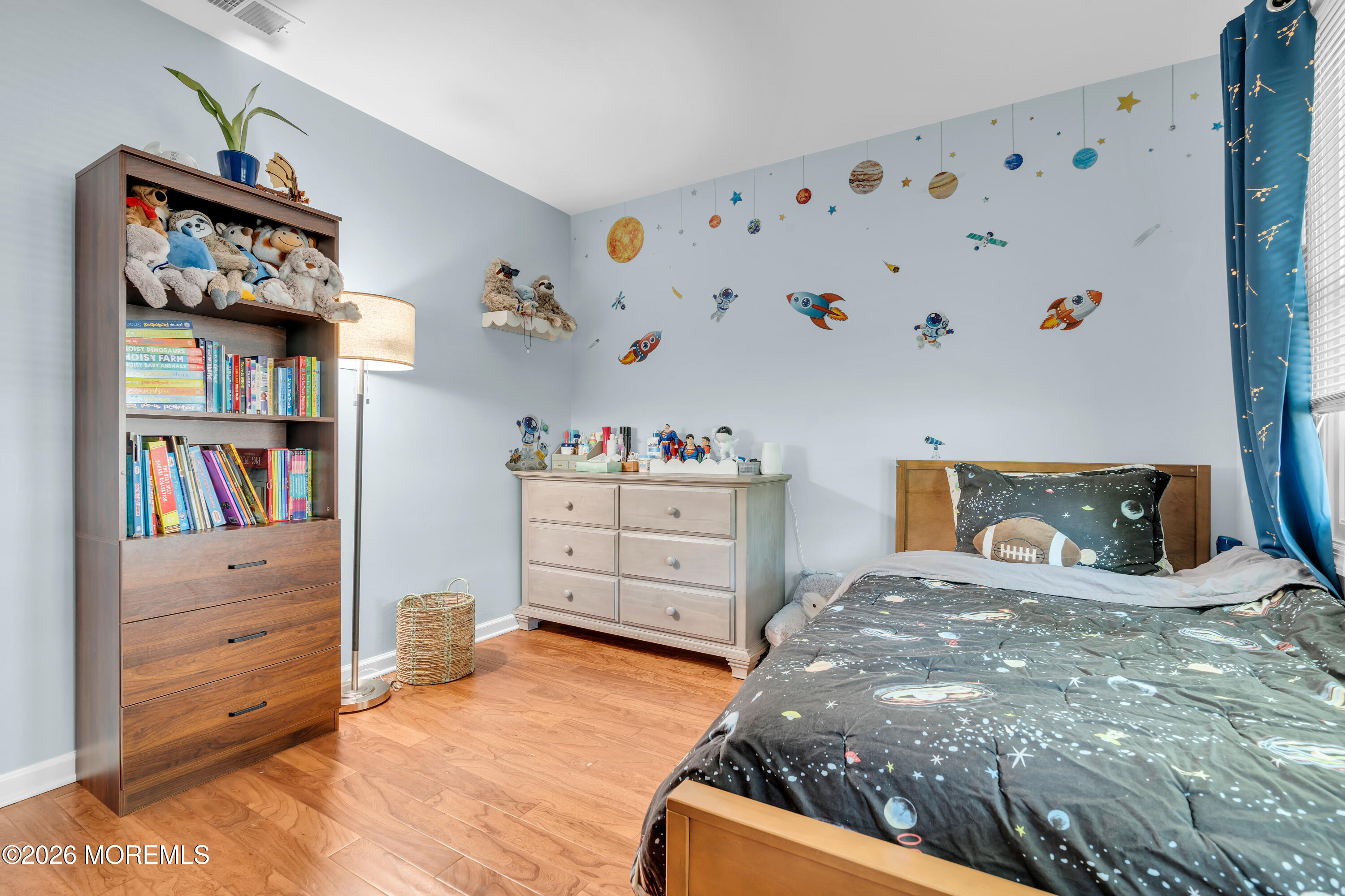 186 Van Brackle Road Aberdeen, NJ 07747 - Photo 23 of 29 .