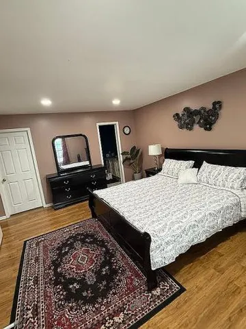 $469,000 | 1808 Woodbridge Comns Way, Iselin, NJ 08830