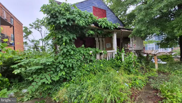$209,000 | 5101 F Street Southeast, Washington, DC 20019