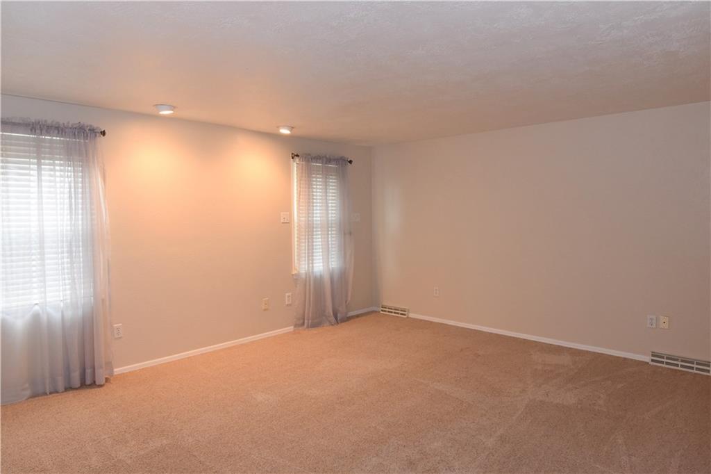 428 Burnside Road Canonsburg, PA 15317 - Photo 12 of 25 Master Bedroom 18x15 another view Freshly painted