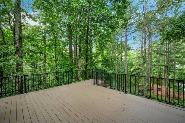 $745,000 | 3333 Trails End Road Northeast, Roswell, GA 30075