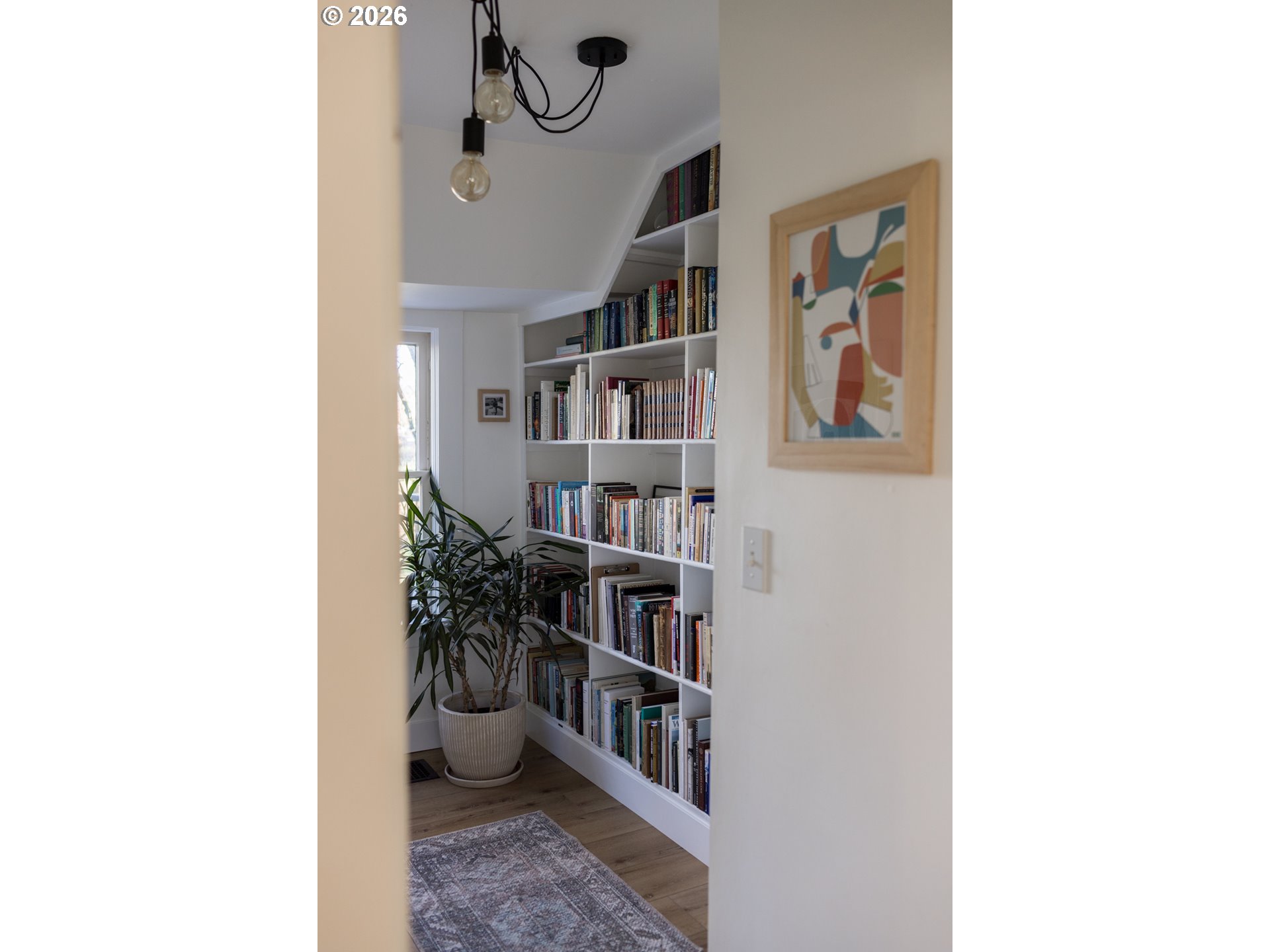 24085 Northeast Sunnycrest Road Newberg, OR 97132 - Photo 11 of 48 Den/Office