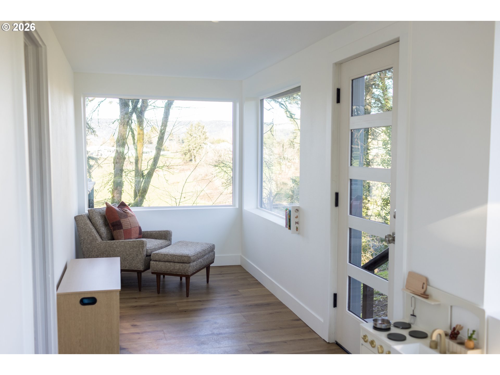 24085 Northeast Sunnycrest Road Newberg, OR 97132 - Photo 17 of 48 Sun Room