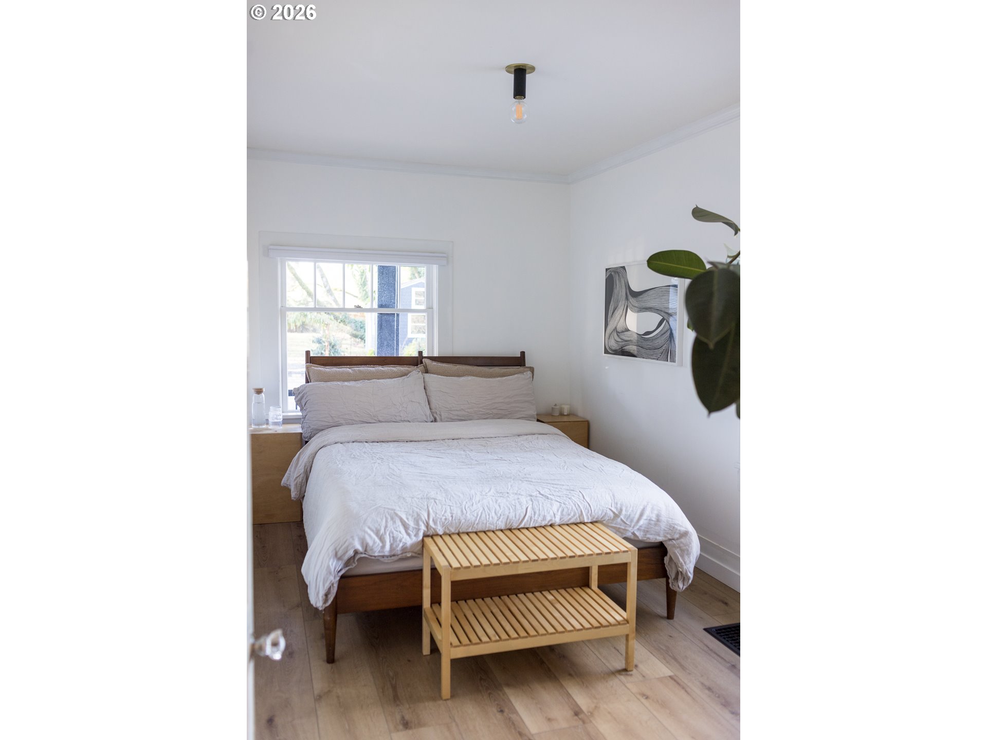 24085 Northeast Sunnycrest Road Newberg, OR 97132 - Photo 18 of 48 Bedroom