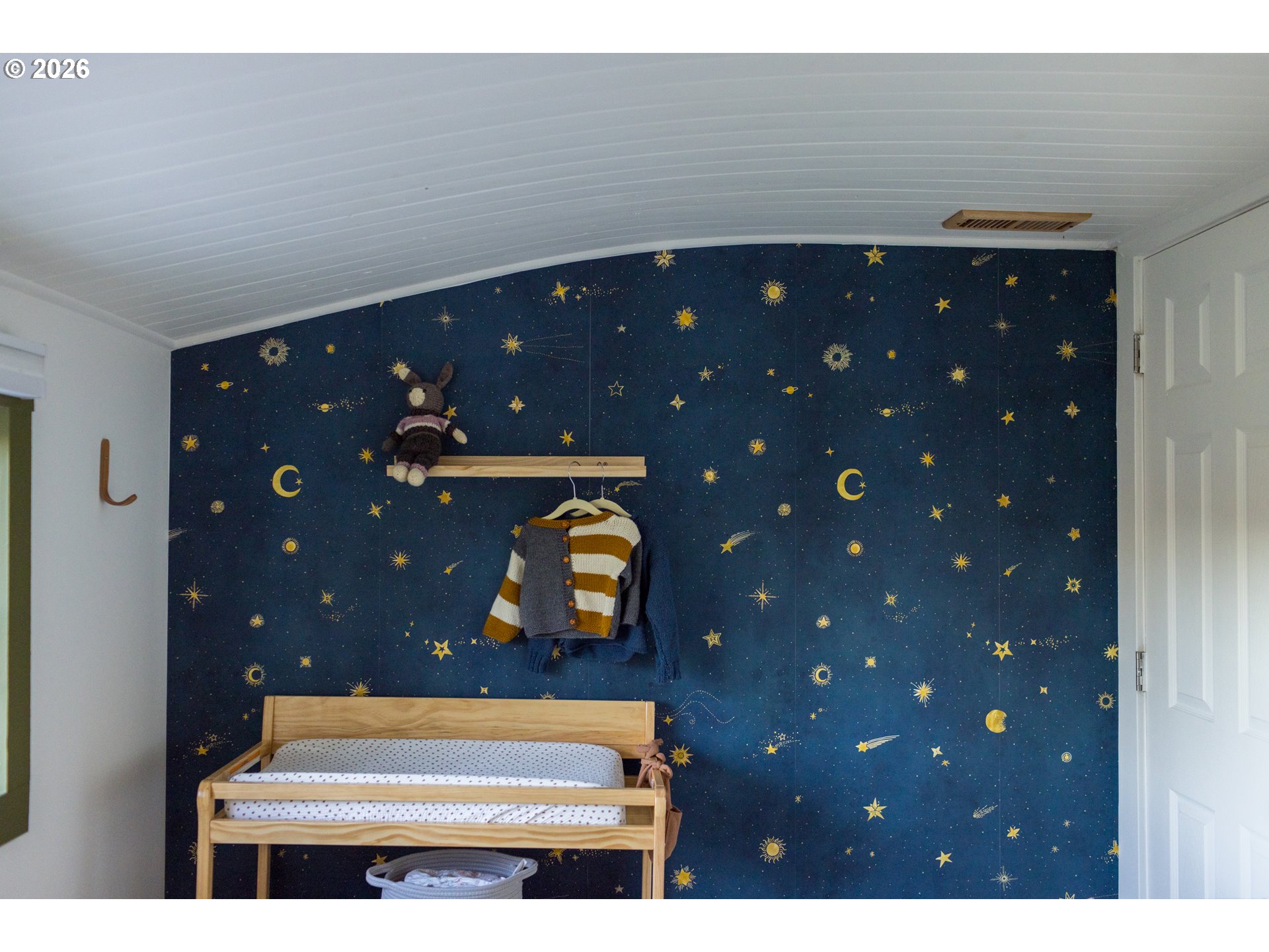 24085 Northeast Sunnycrest Road Newberg, OR 97132 - Photo 29 of 48 Laundry