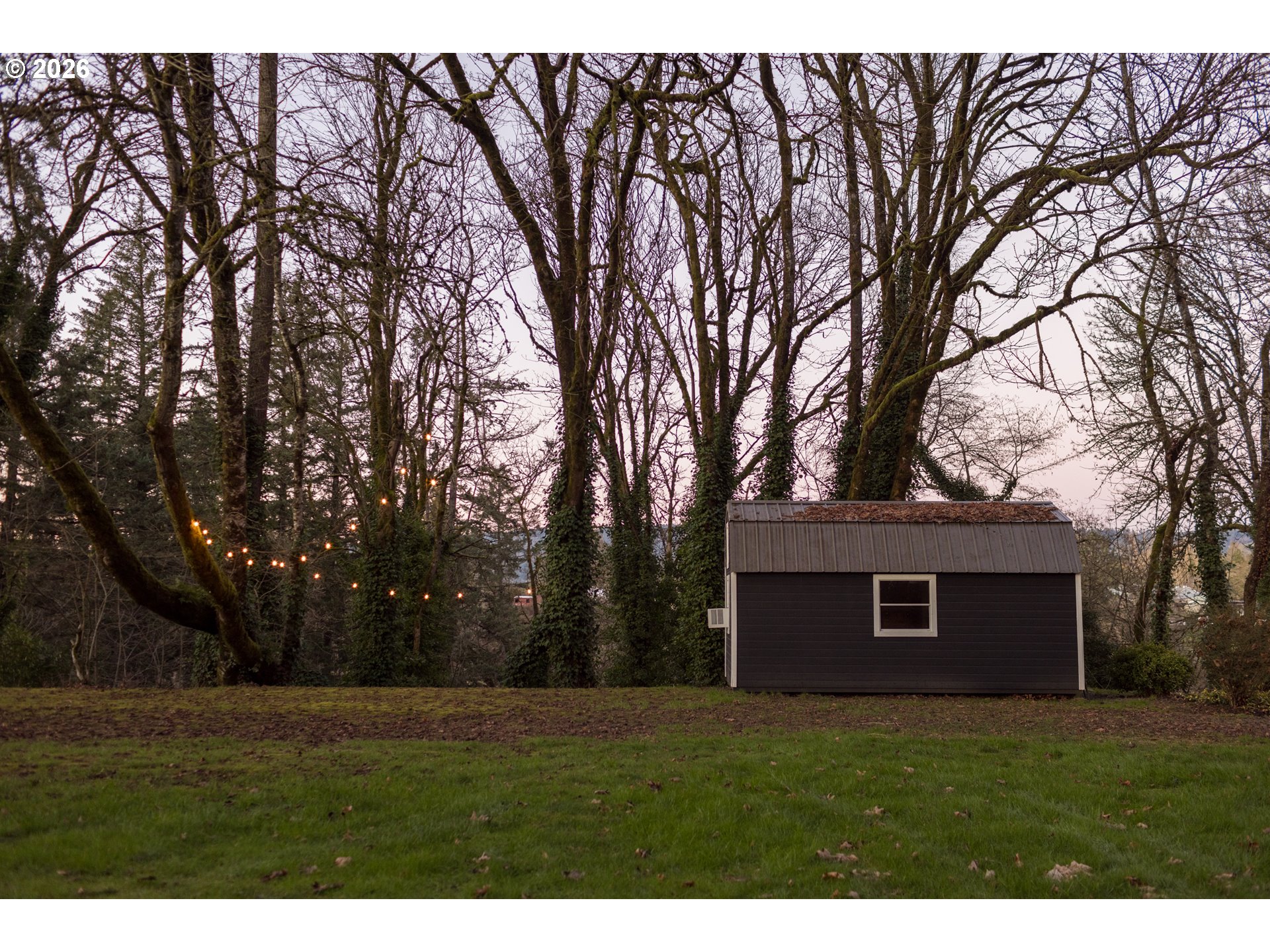 24085 Northeast Sunnycrest Road Newberg, OR 97132 - Photo 42 of 48 Garage