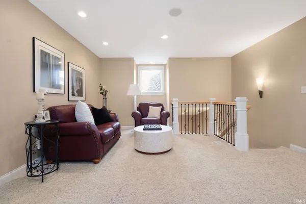 $789,900 | 526 Kamm Island Place, Unit 12, Mishawaka, IN 46544