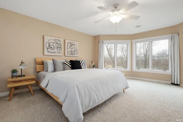 $789,900 | 526 Kamm Island Place, Unit 12, Mishawaka, IN 46544