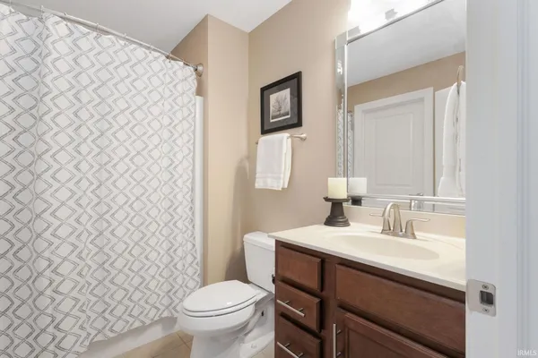$789,900 | 526 Kamm Island Place, Unit 12, Mishawaka, IN 46544