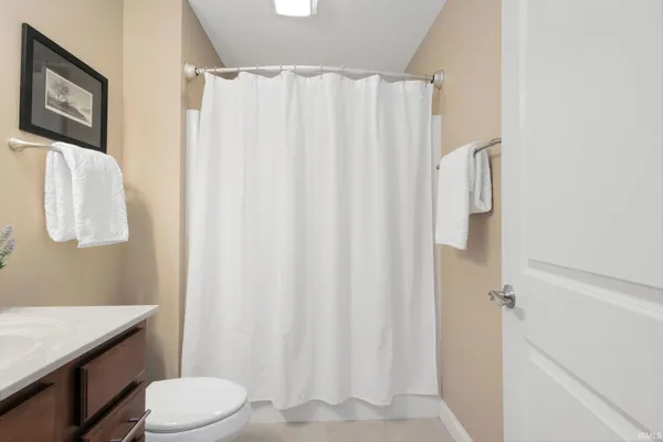 $789,900 | 526 Kamm Island Place, Unit 12, Mishawaka, IN 46544