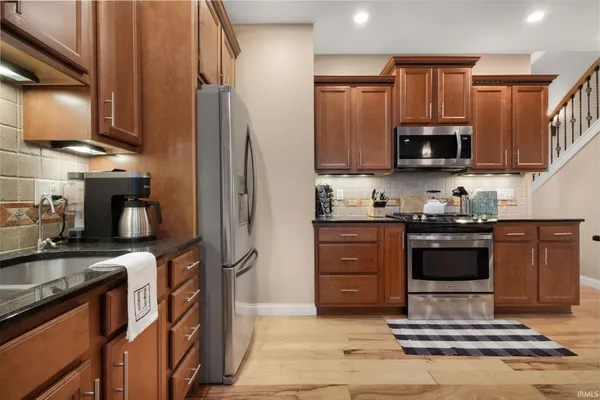 $789,900 | 526 Kamm Island Place, Unit 12, Mishawaka, IN 46544