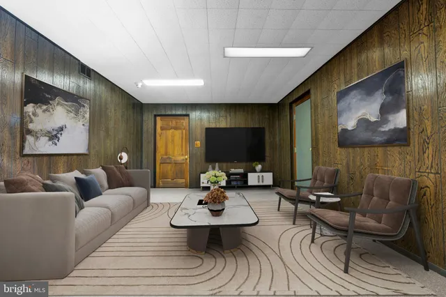 $1,050,000 | 2939 West Germantown Pike, Norristown, PA 19403